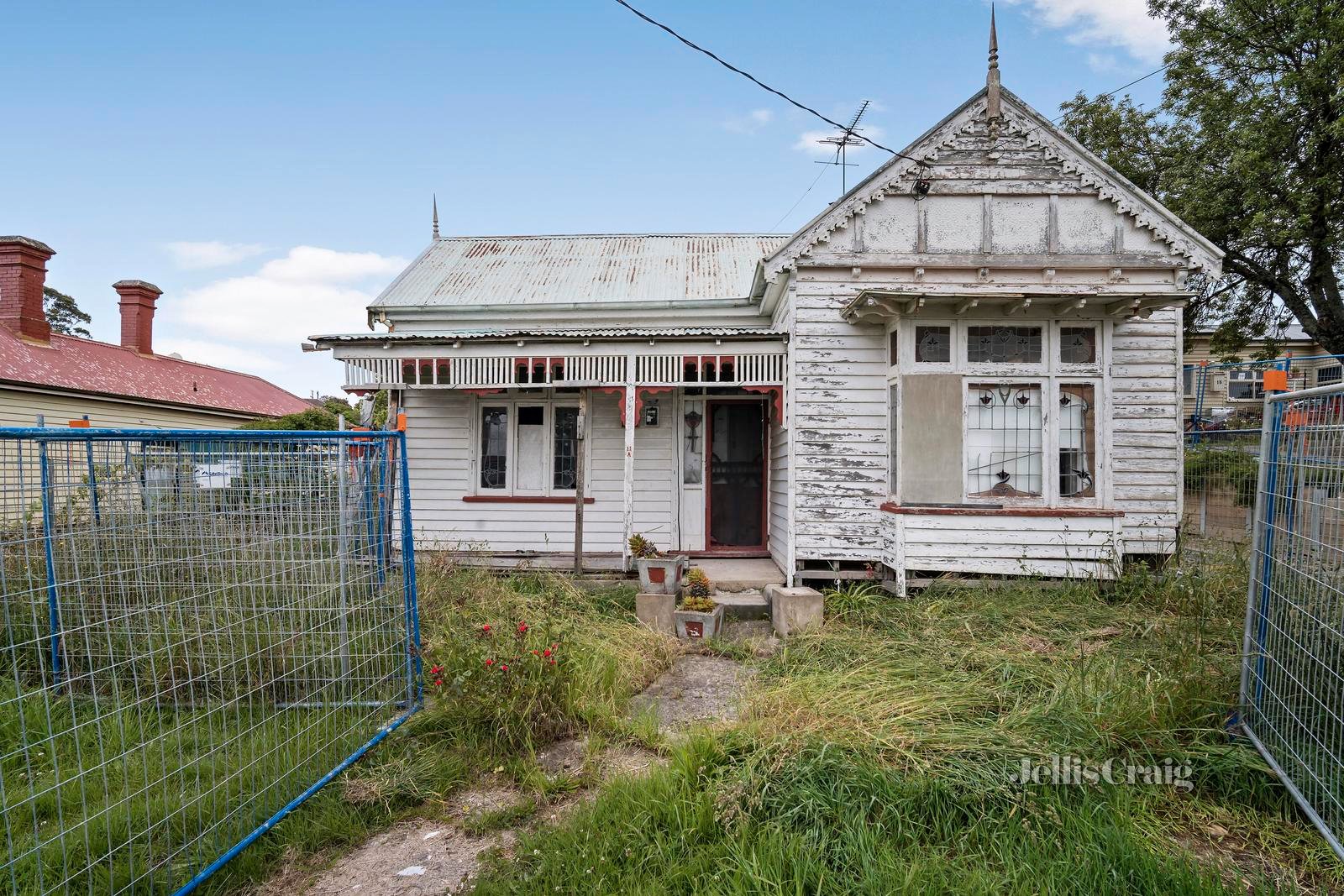 13 Peake Street, Golden Point image 1