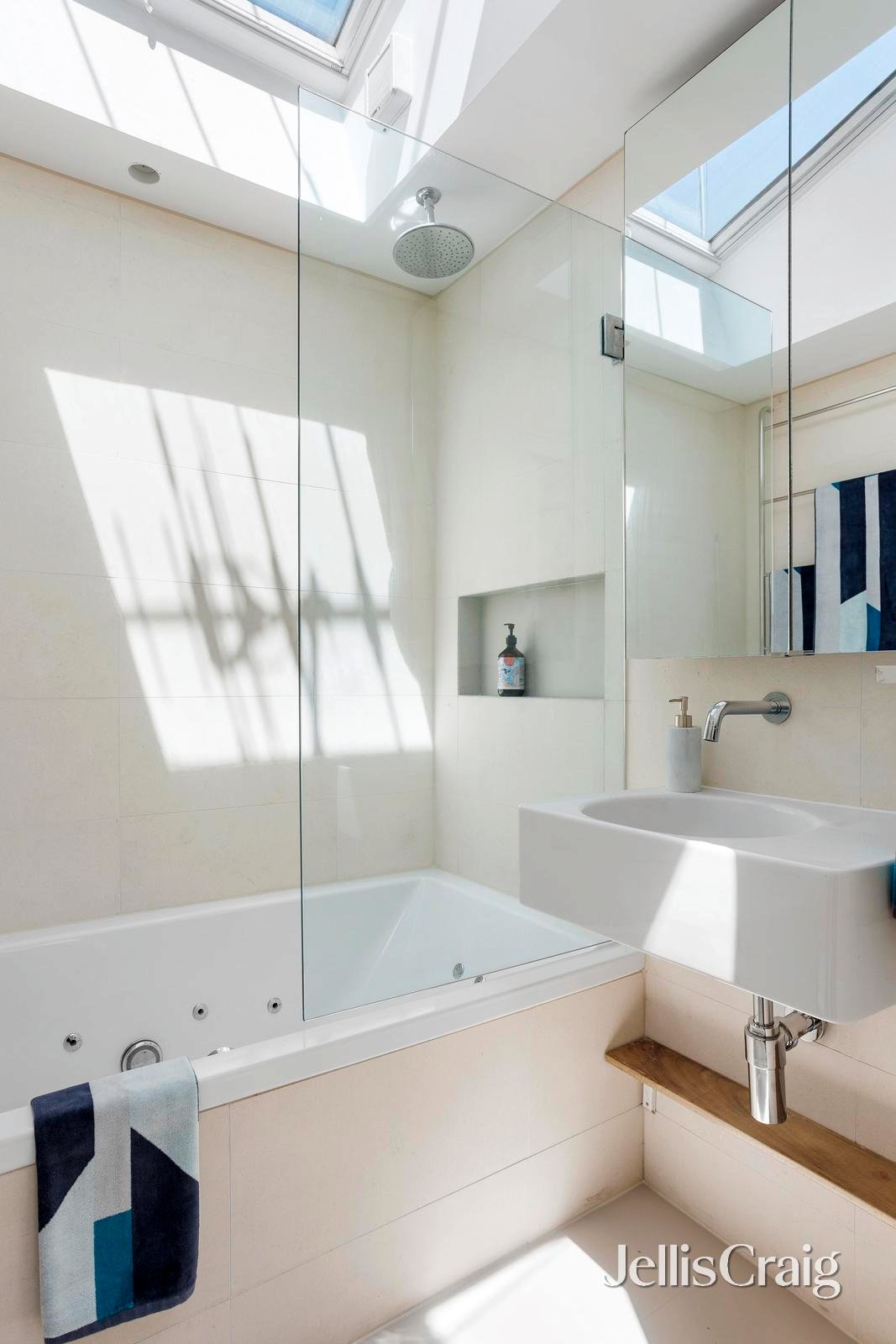 13 Peckville Street, North&nbsp;Melbourne image 9