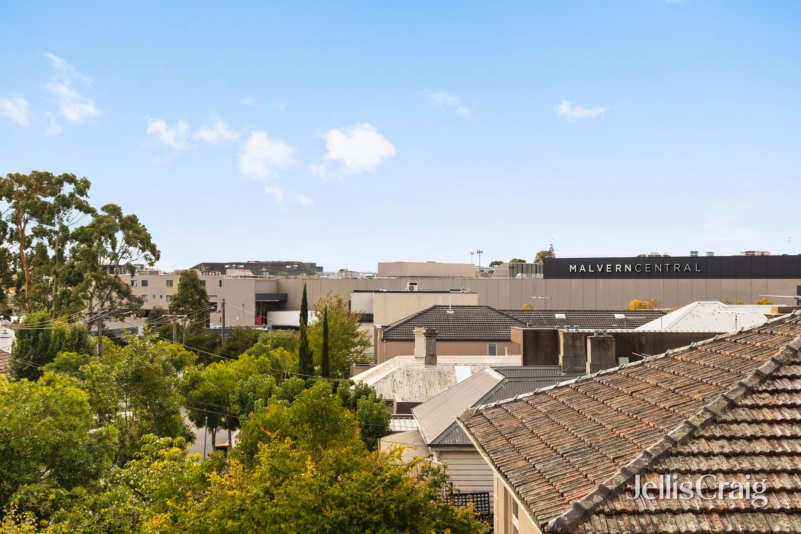 1/3 Railway Avenue, Armadale image 2