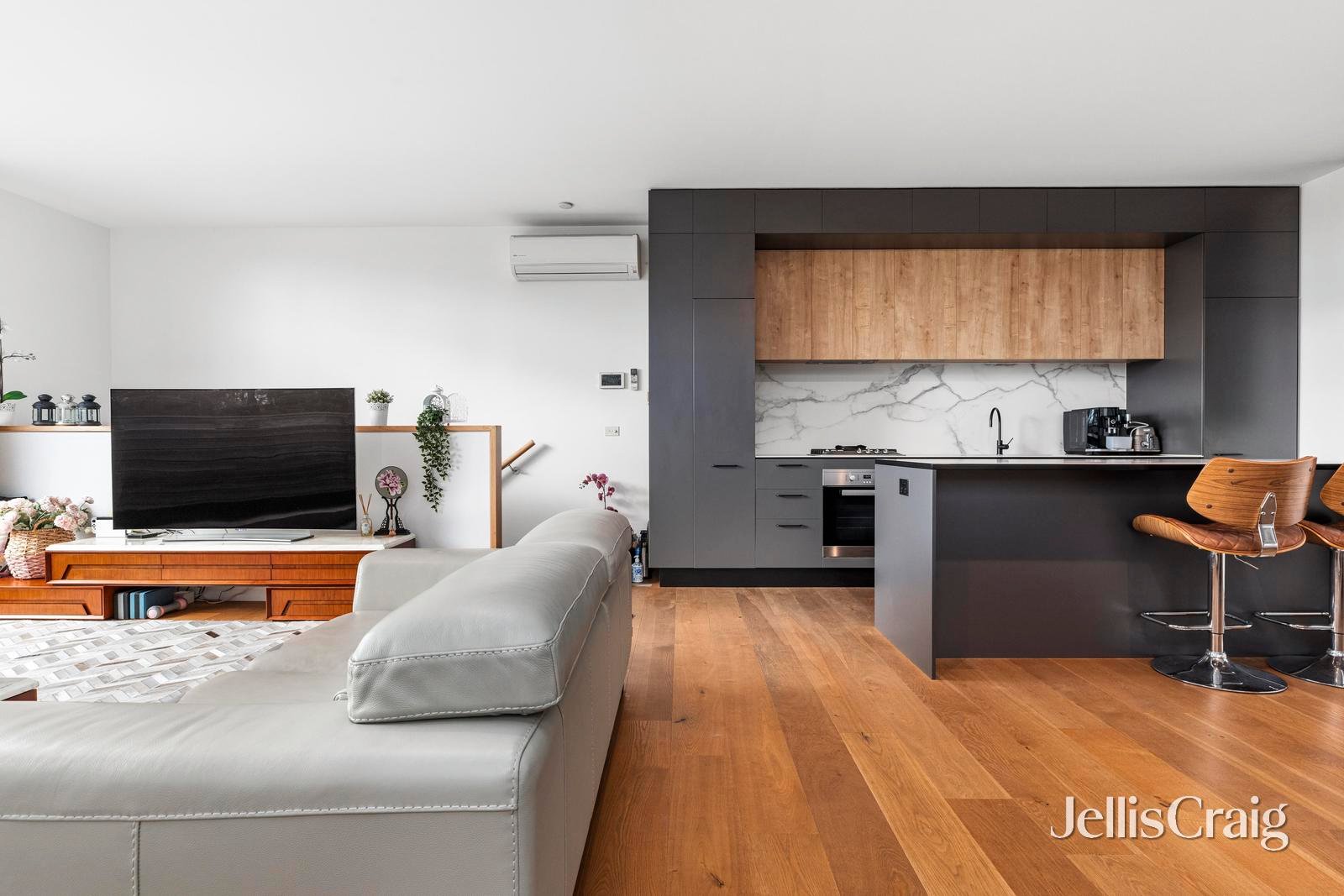 1/3 Railway Avenue, Armadale image 9