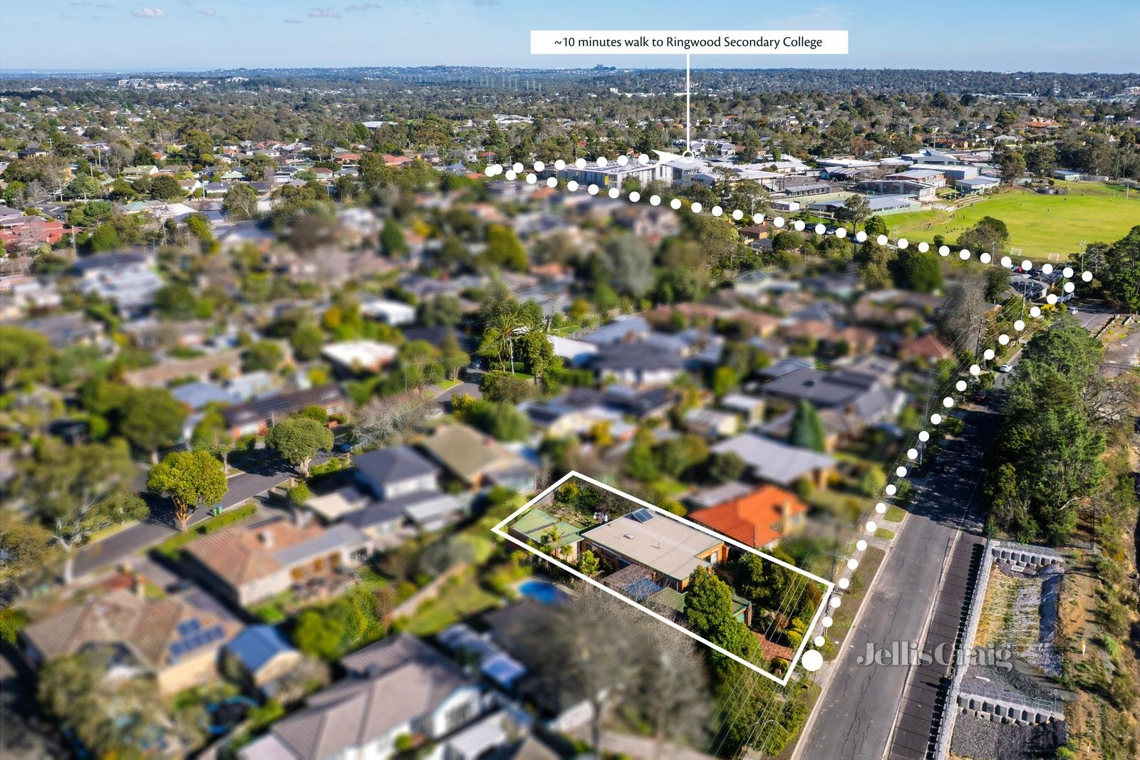 13 Railway Avenue, Ringwood East image 12