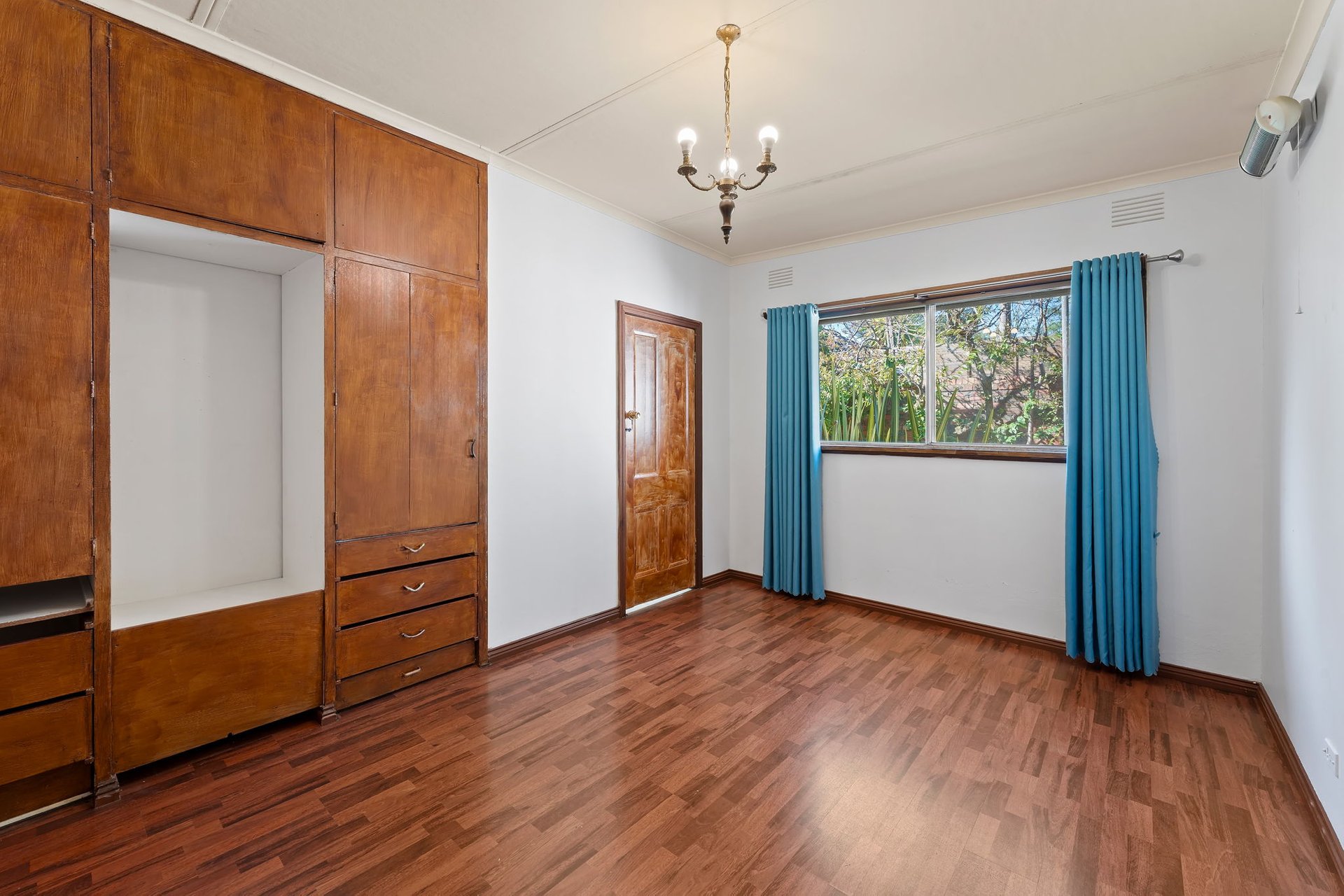 13 Railway Avenue, Ringwood&nbsp;East image 6