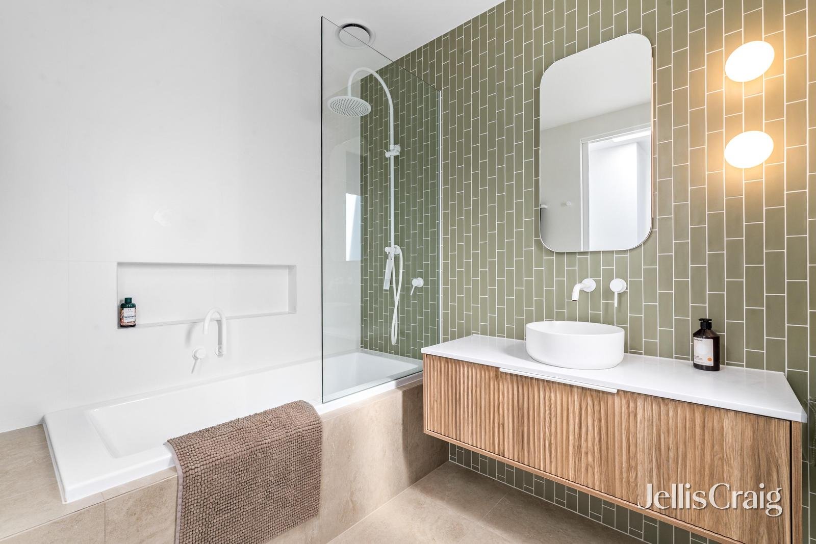 1/3 Rainsford Street, Elwood image 13