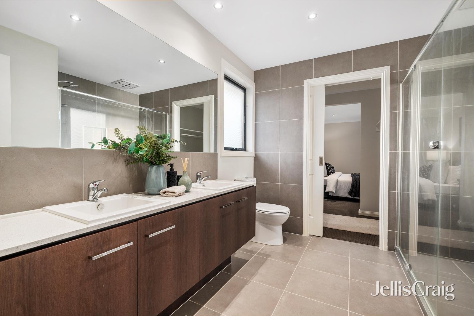 13 Remington Drive, Glen Waverley image 11