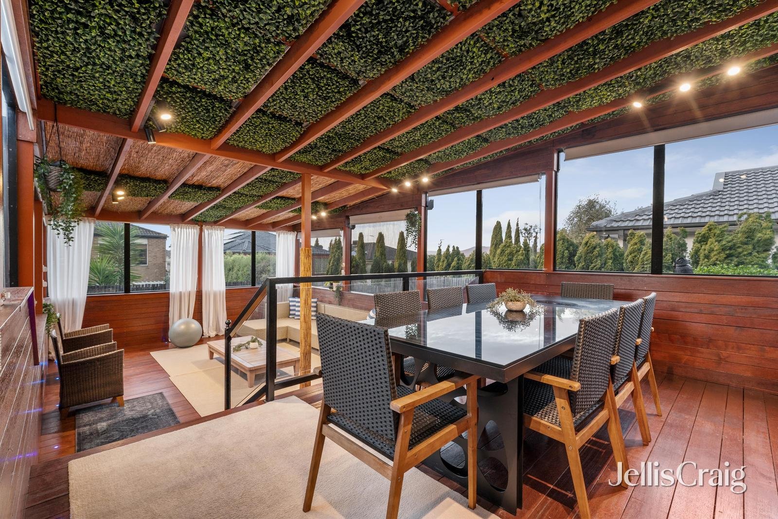 13 Remington Drive, Glen Waverley image 16