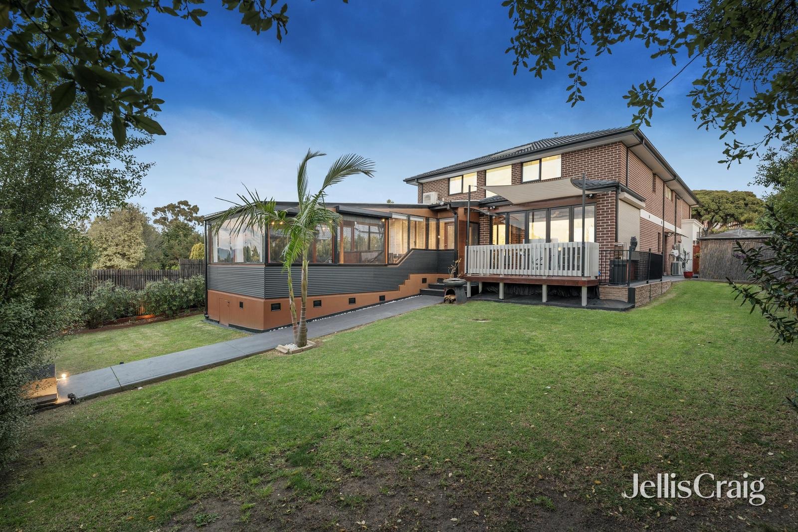 13 Remington Drive, Glen Waverley image 19