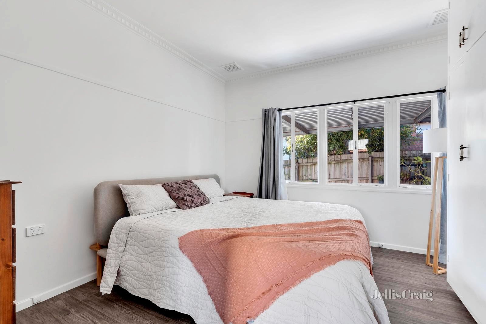 13 Reynolds Parade, Pascoe Vale South image 10