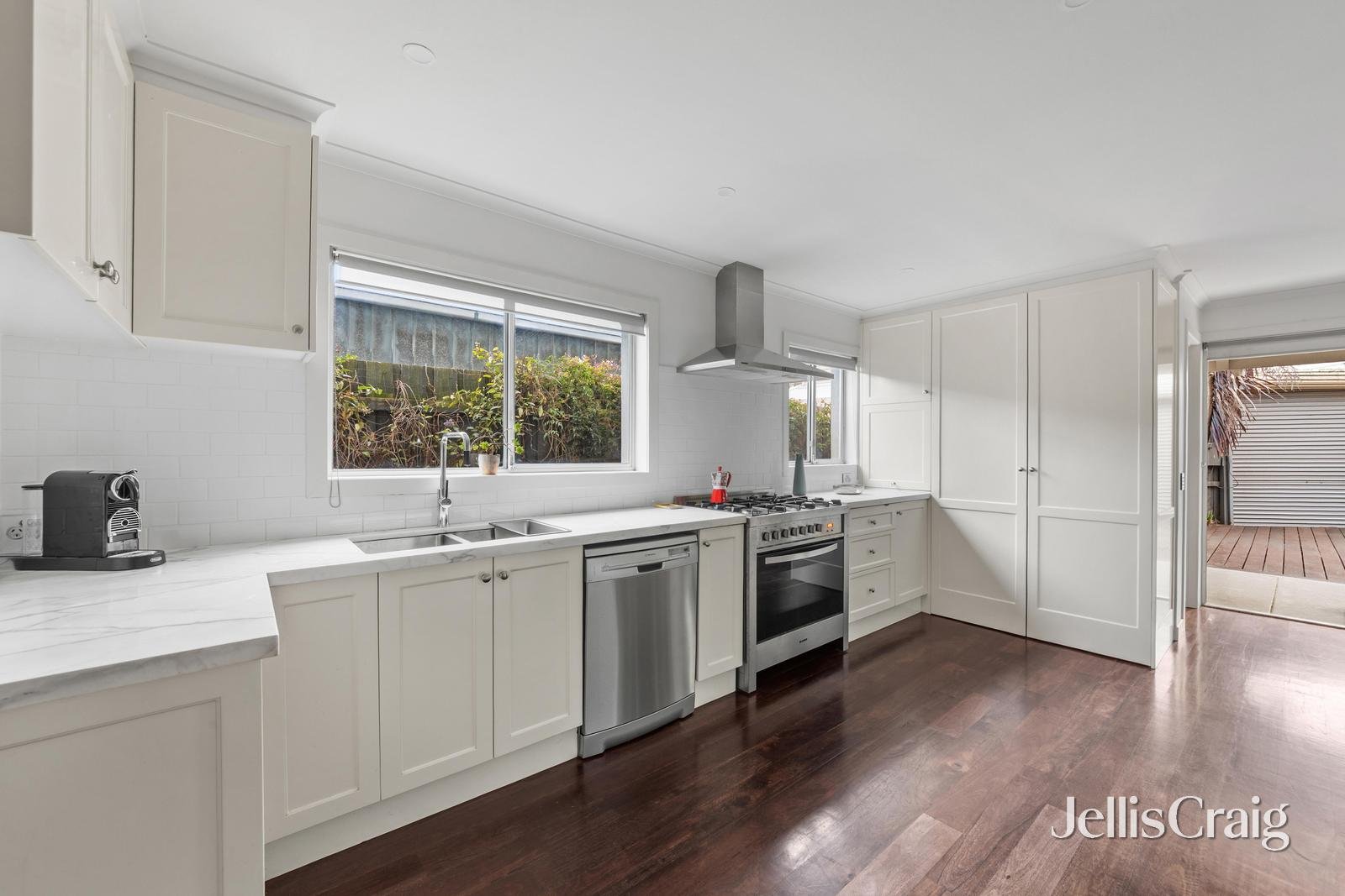 13 Richard Street, Williamstown image 9