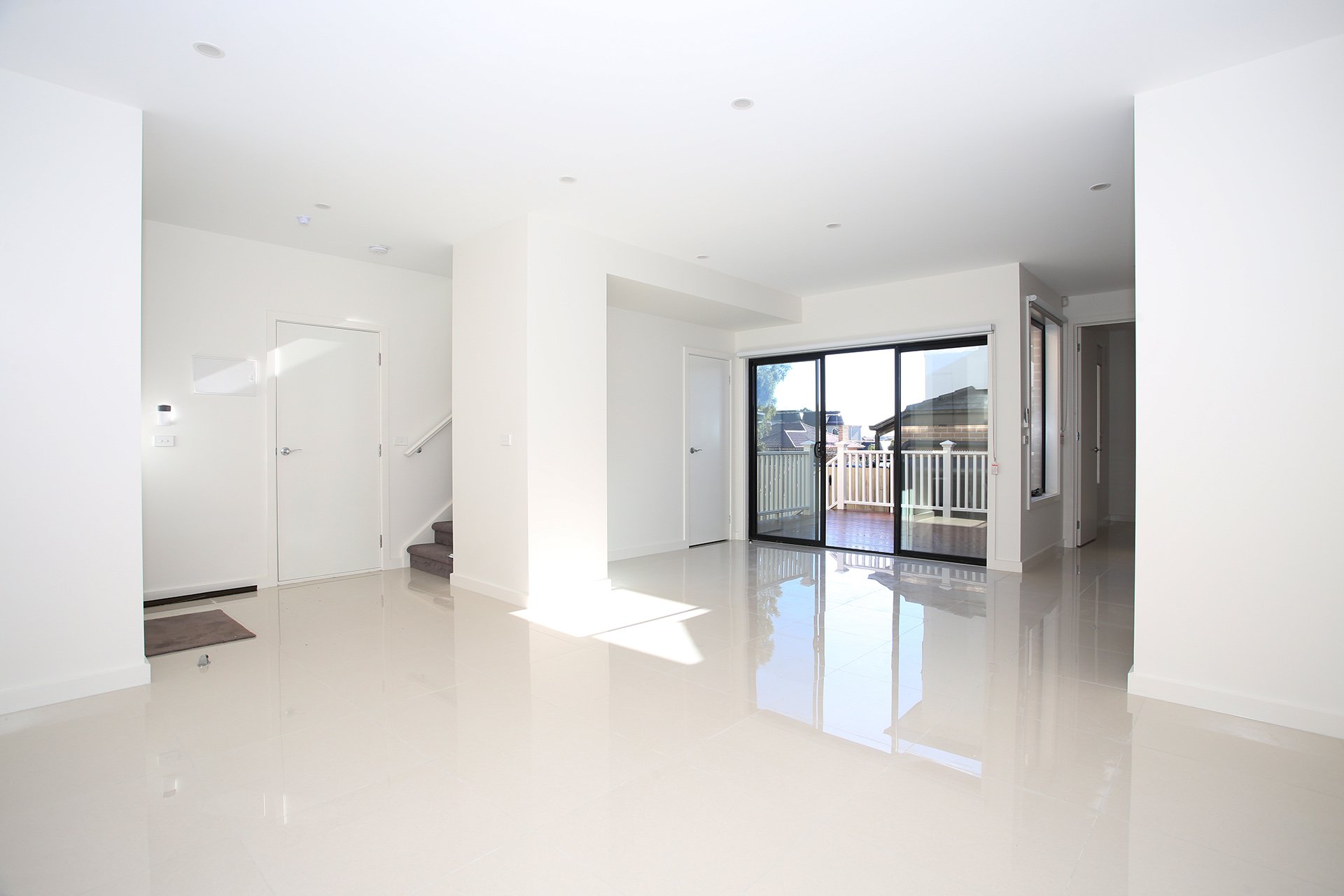 1/3 Roderick Street, Doncaster&nbsp;East image 3