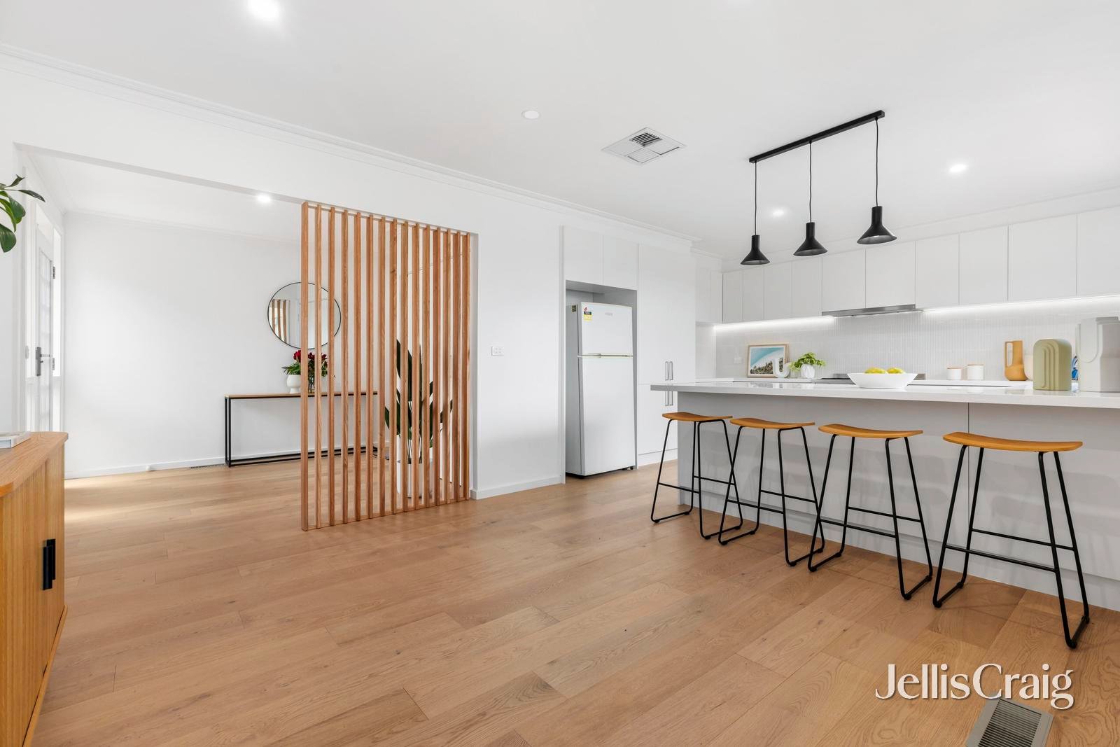 13 Roland Street, Mount&nbsp;Waverley image 4