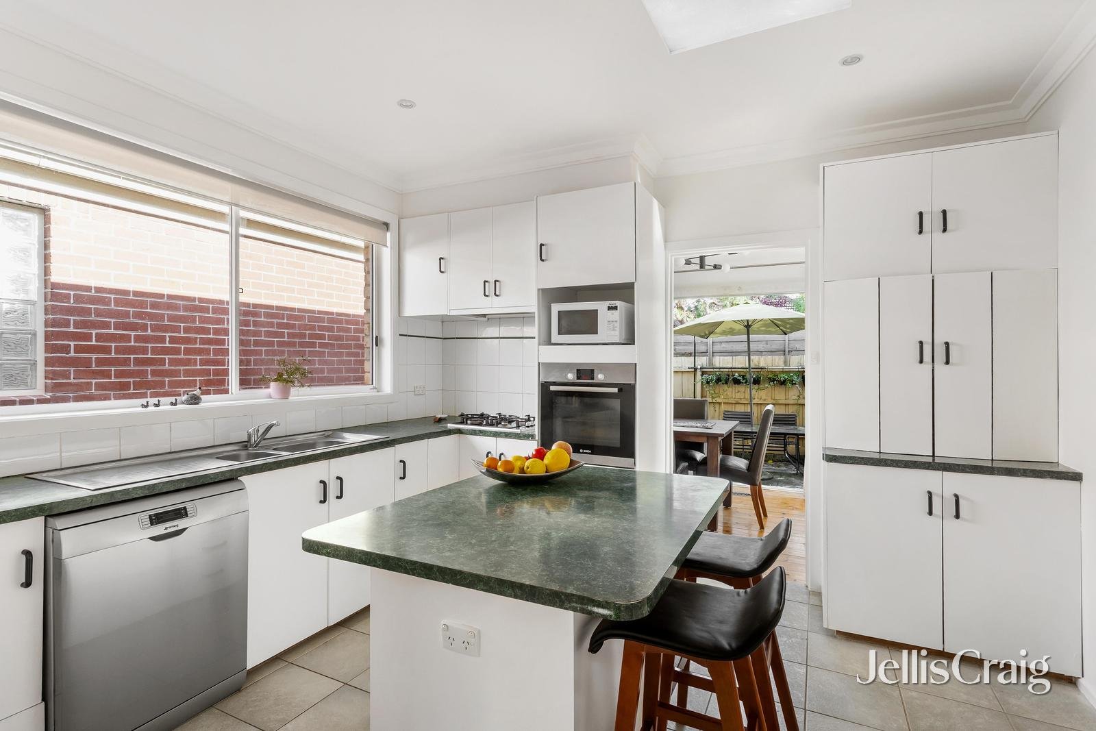 13 Roma Street, Bentleigh image 9