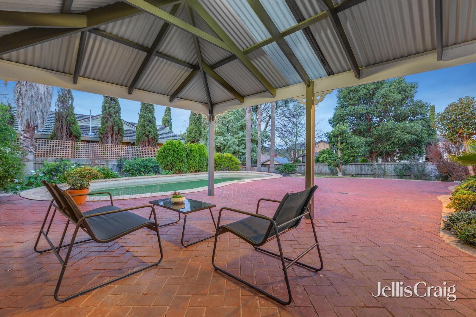 13 Roswell Street, Glen Waverley image 11