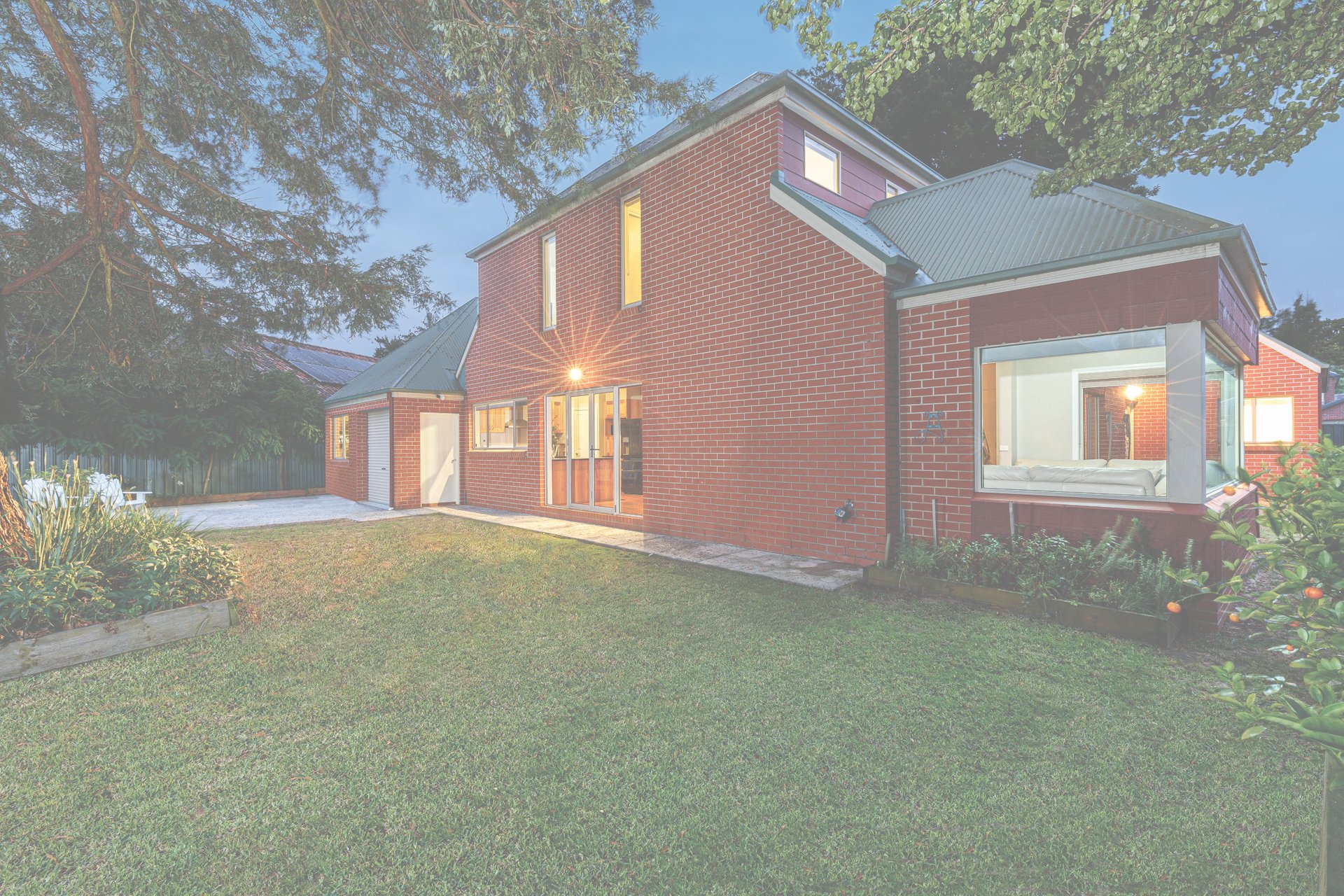 13 Saint Glens Way, Lake Gardens image 13