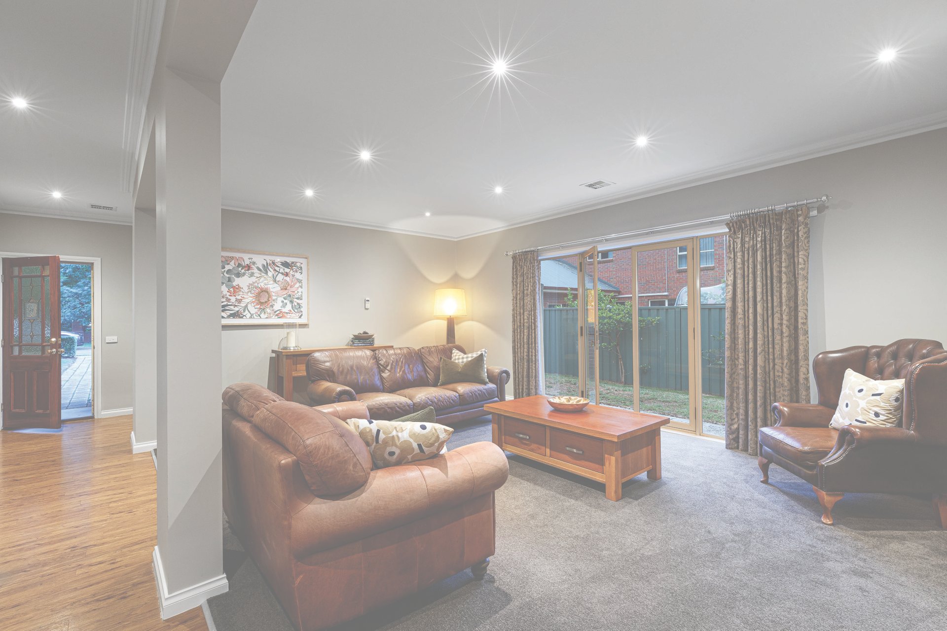 13 Saint Glens Way, Lake Gardens image 2