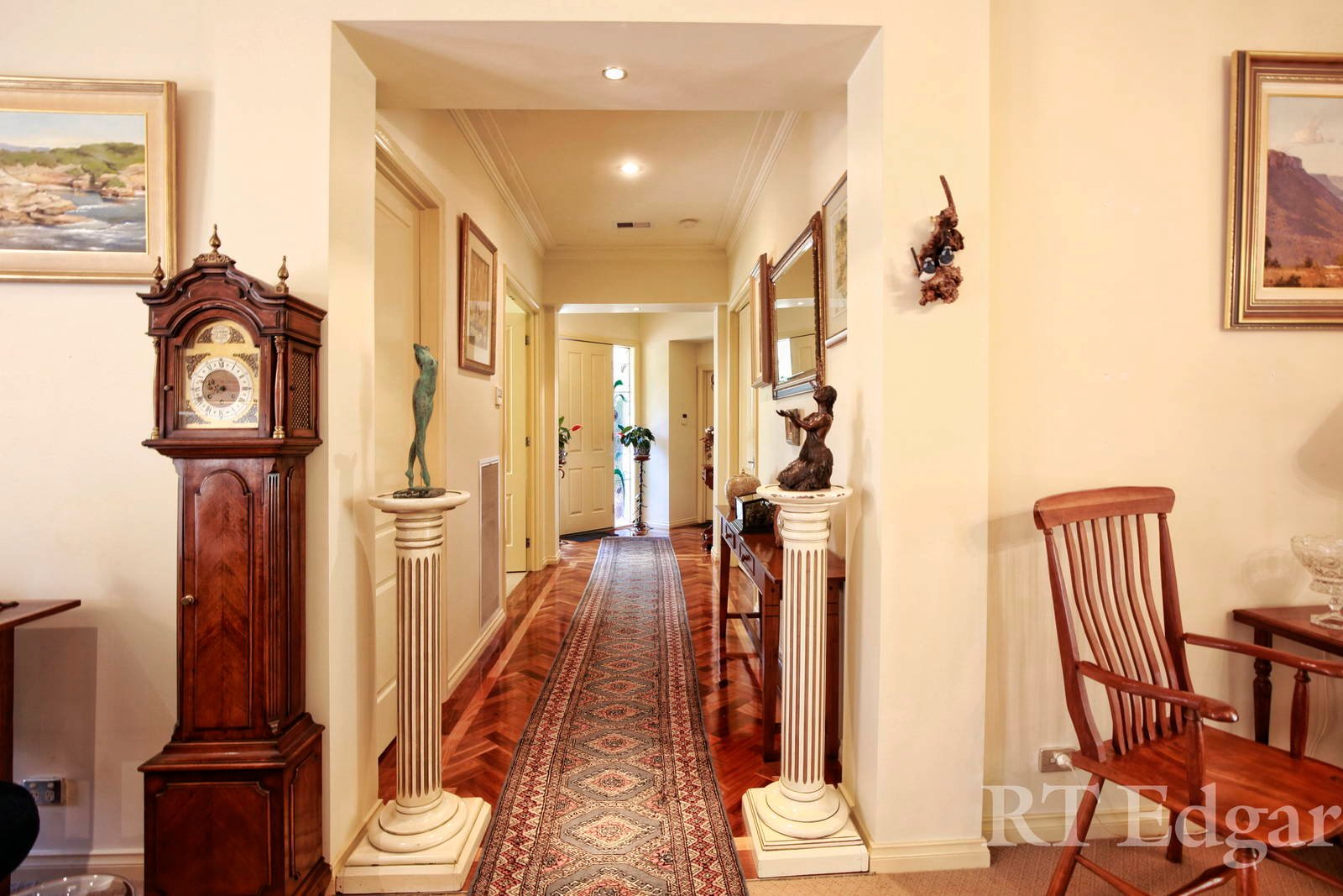 Property Gallery Thumbnail 3