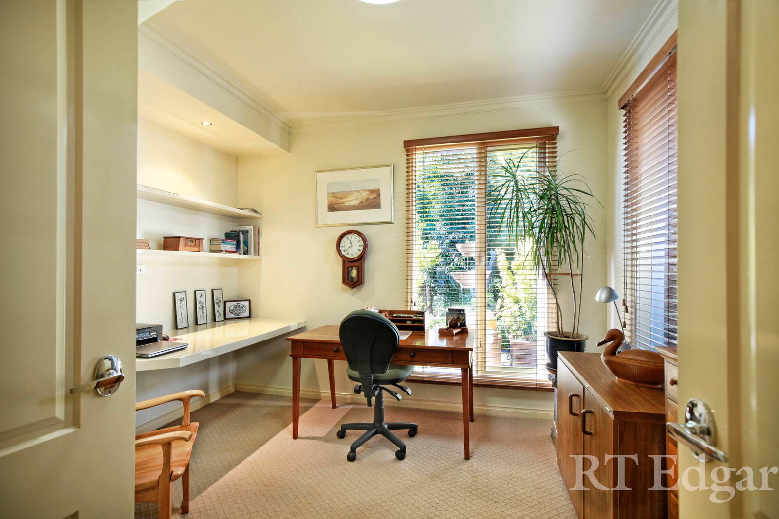 Property Gallery Thumbnail 5