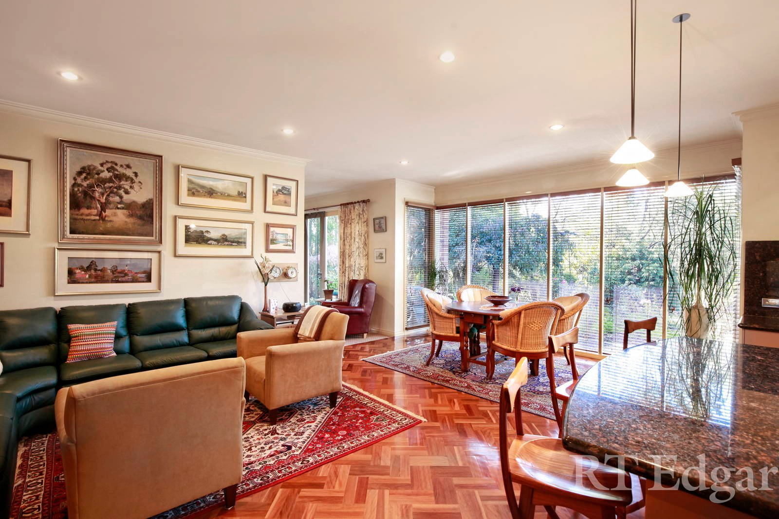 Property Gallery Thumbnail 7
