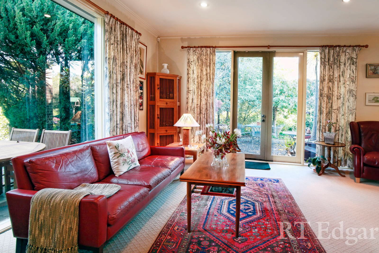 Property Gallery Thumbnail 8