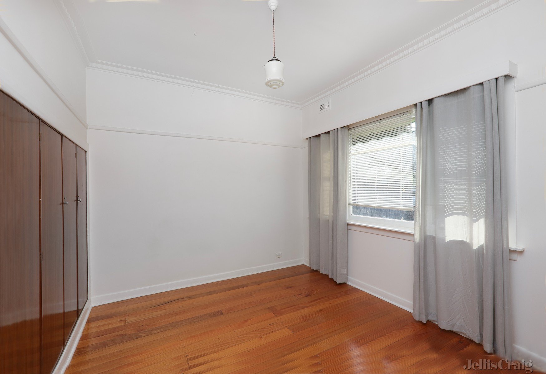 13 Sapphire Street, Preston image 5