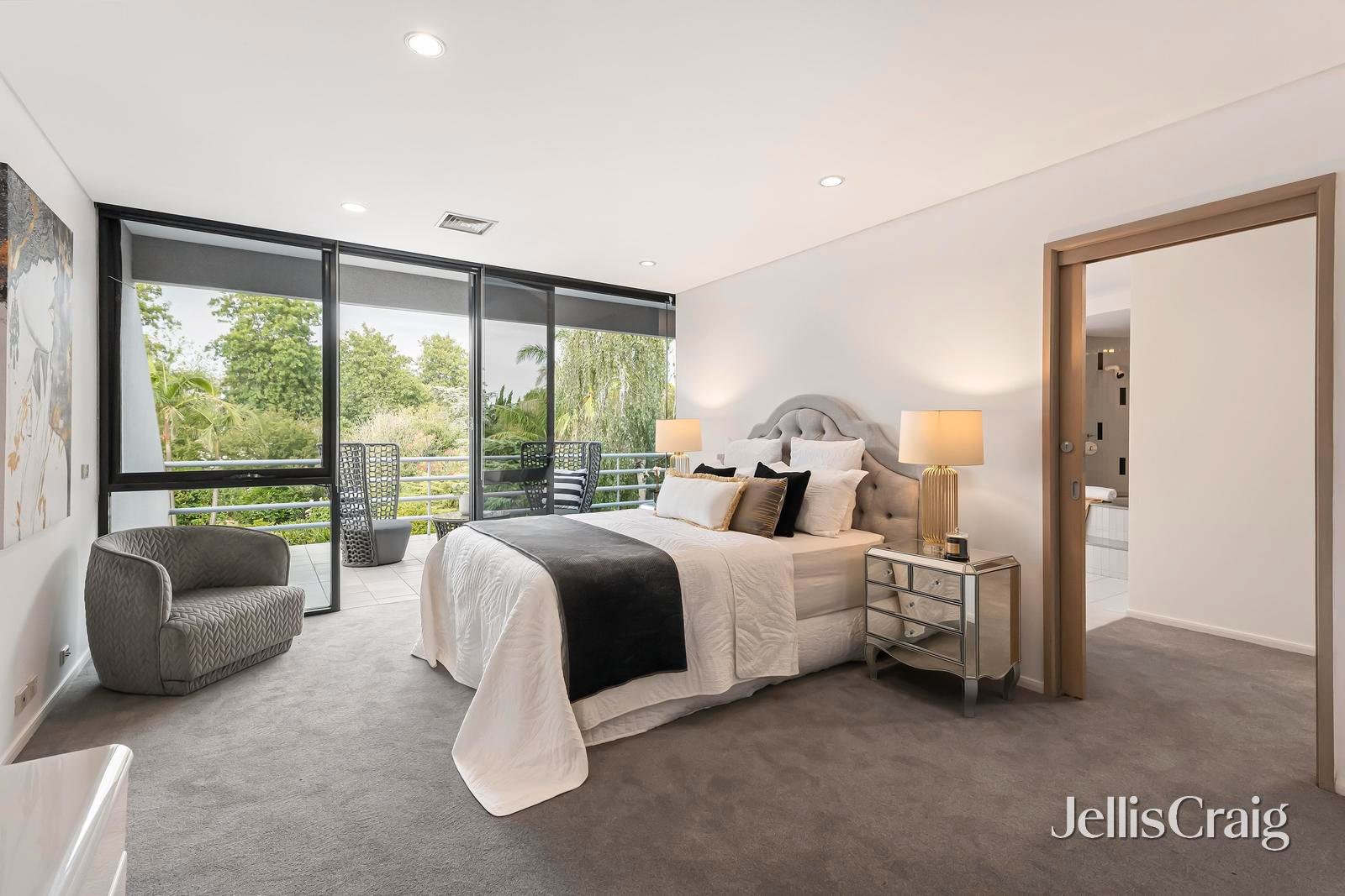 13 Sarah Crescent, Templestowe image 13