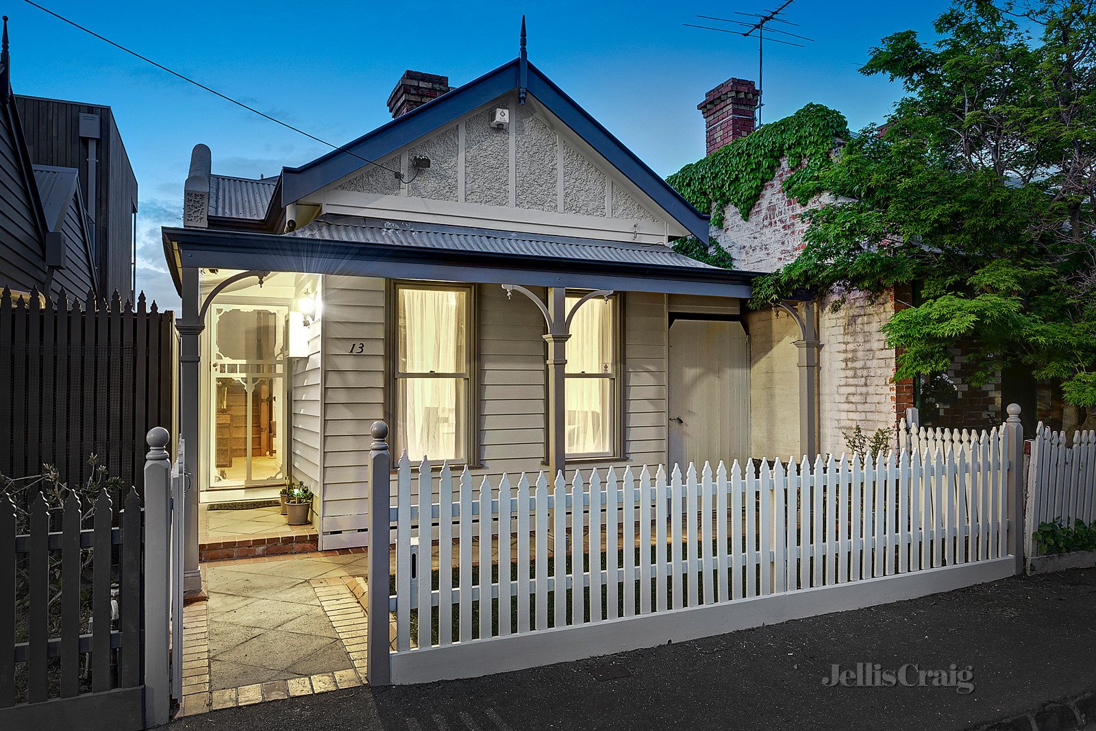 13 Seacombe Street, Fitzroy North image 1