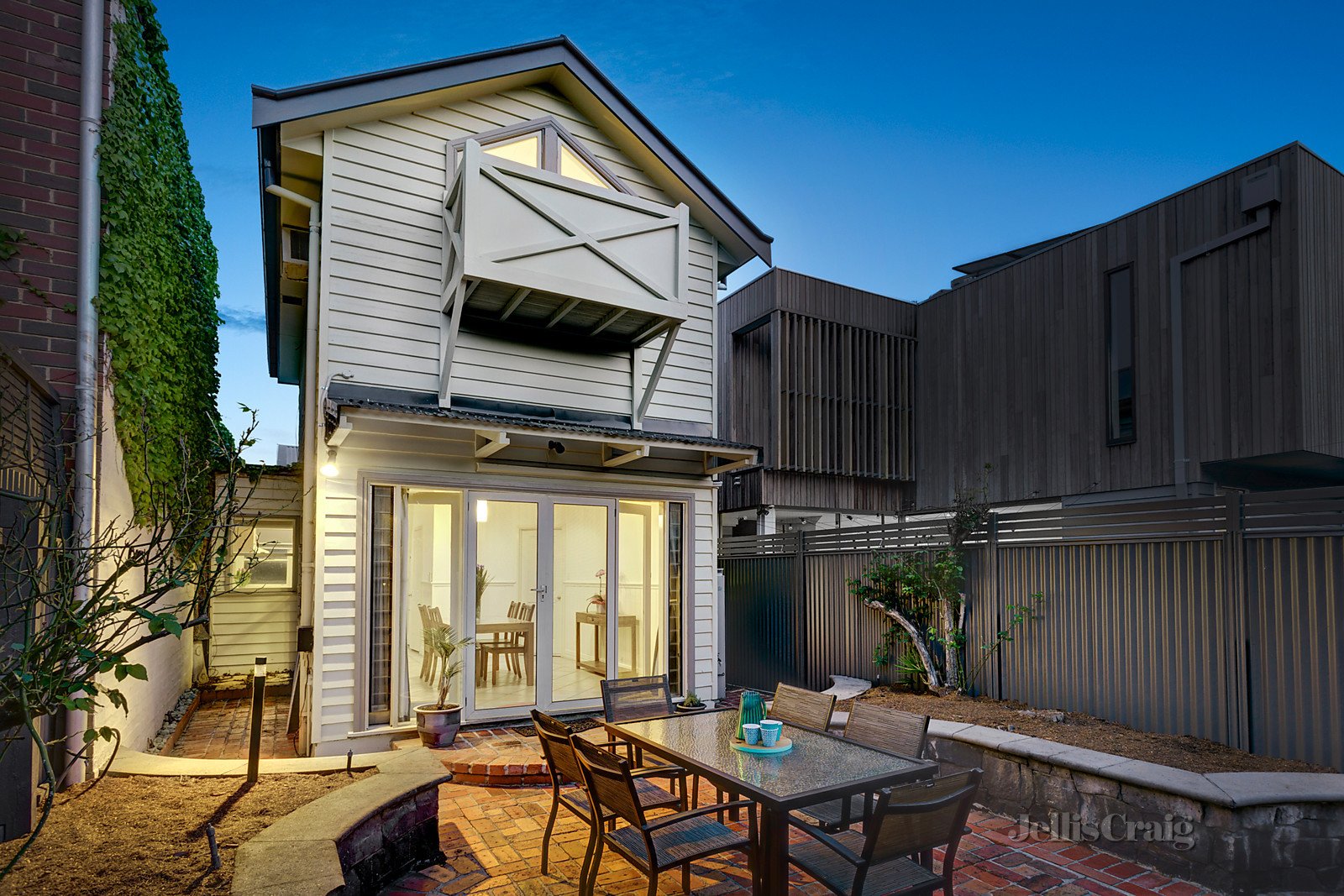 13 Seacombe Street, Fitzroy North image 2