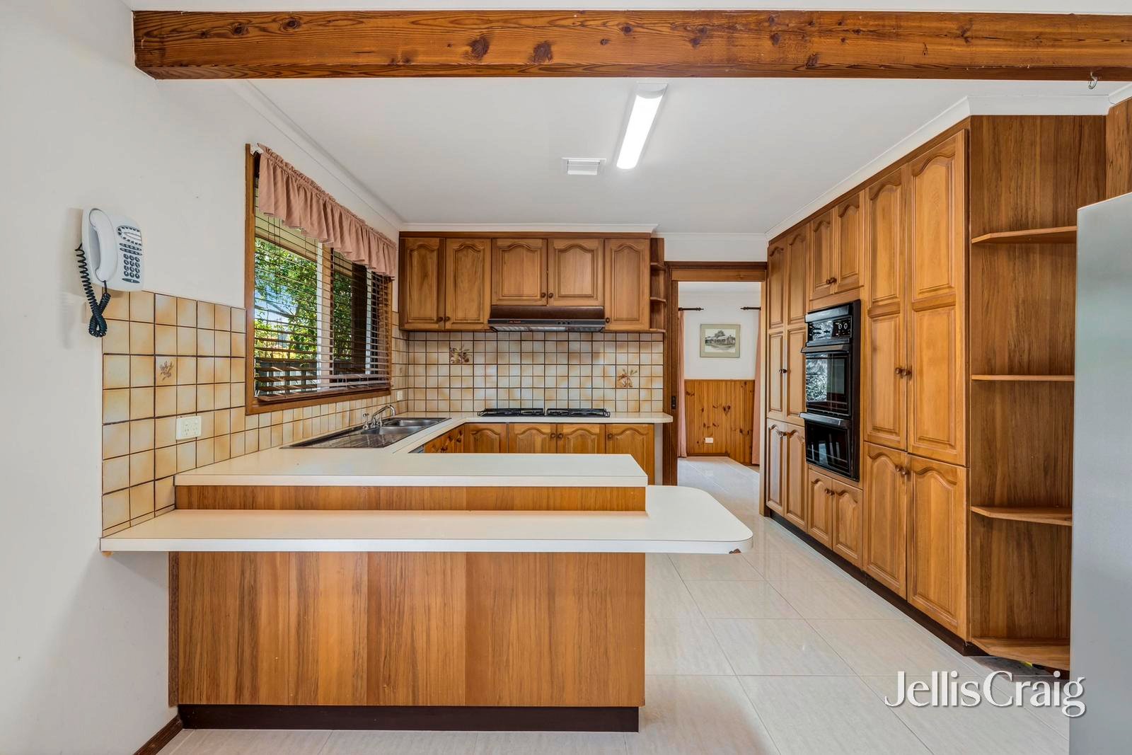 13 Sheehan Court, Castlemaine image 6