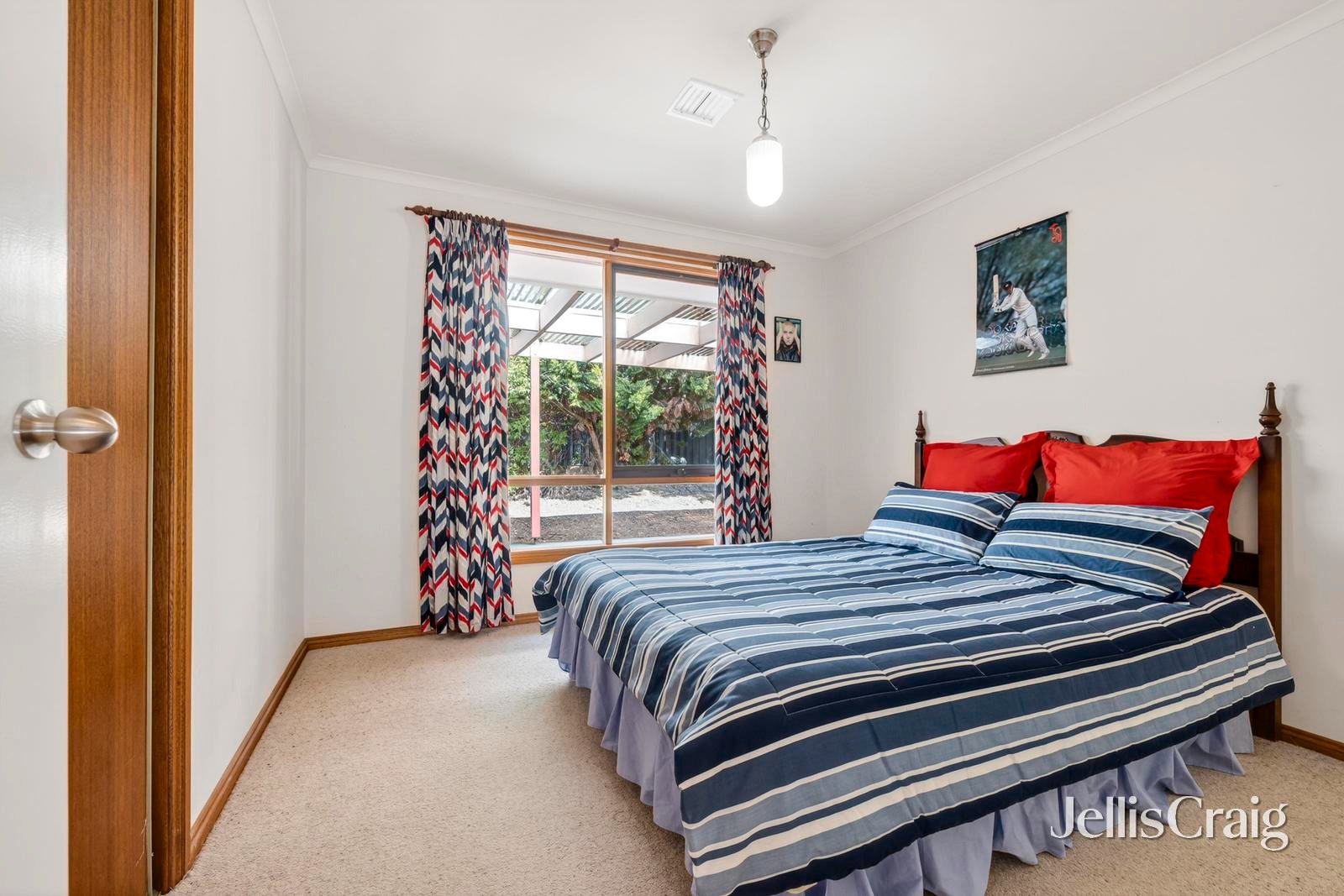 13 Sheehan Court, Castlemaine image 10