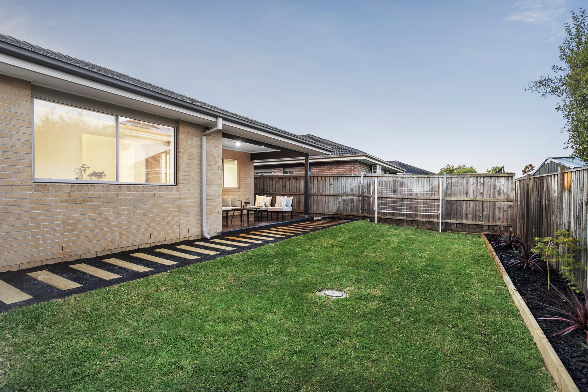 13 Shikra Place, Doreen image 16