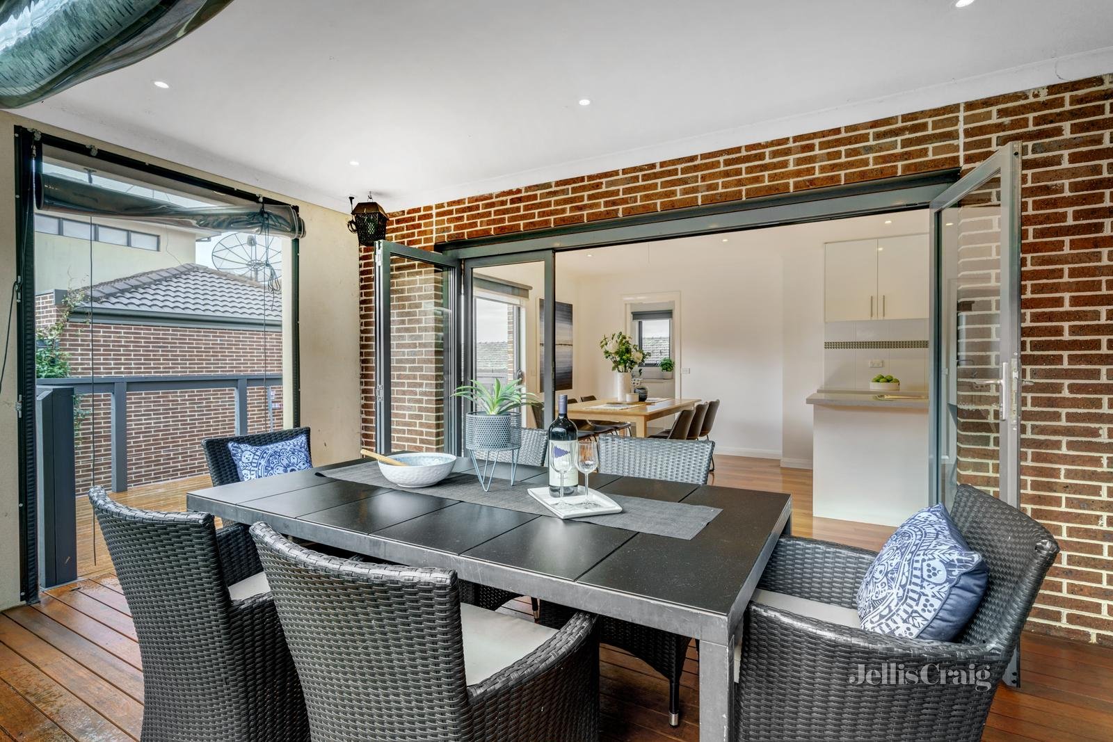 13 Shirley Court, Doncaster East image 7
