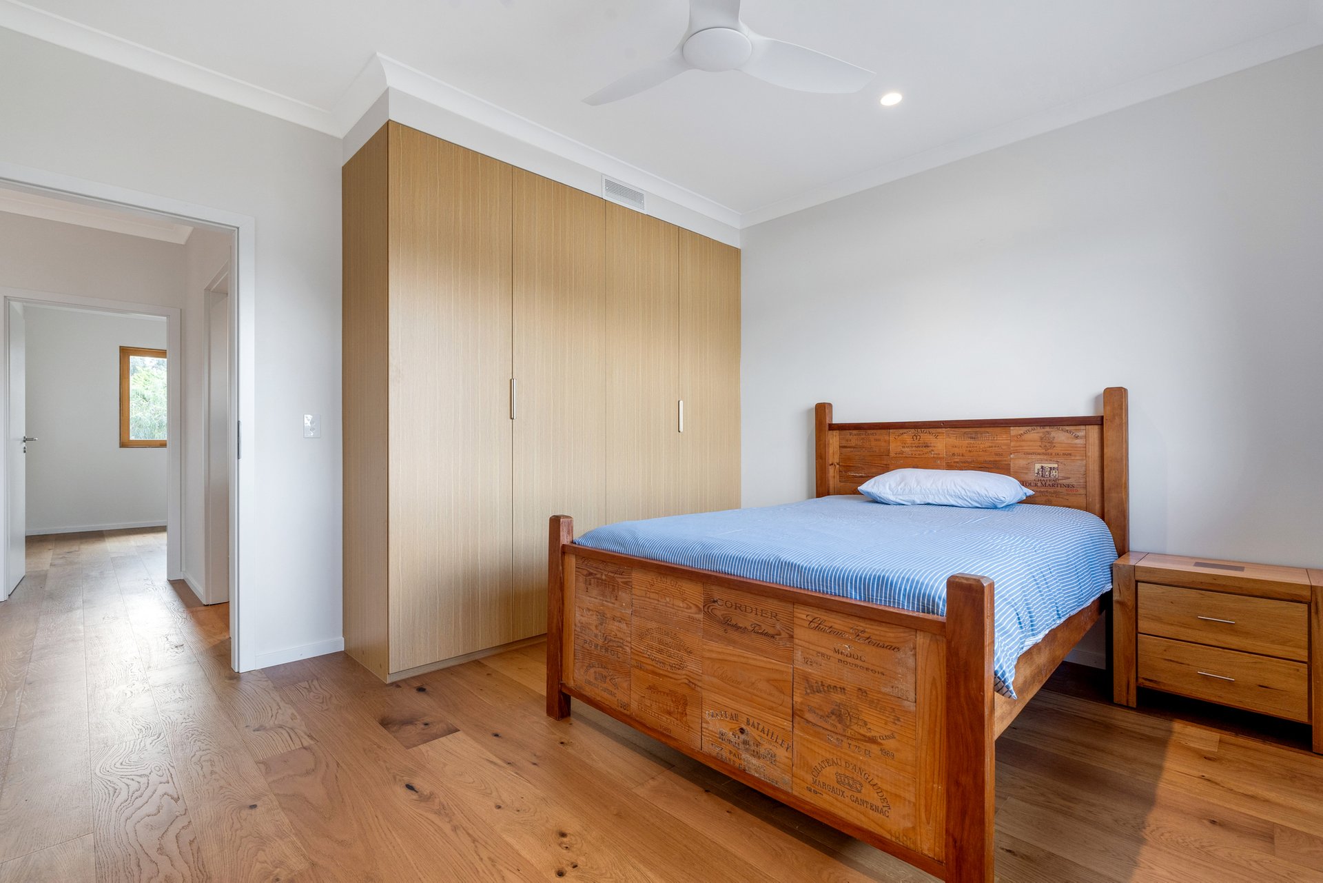 Property Gallery Thumbnail 13