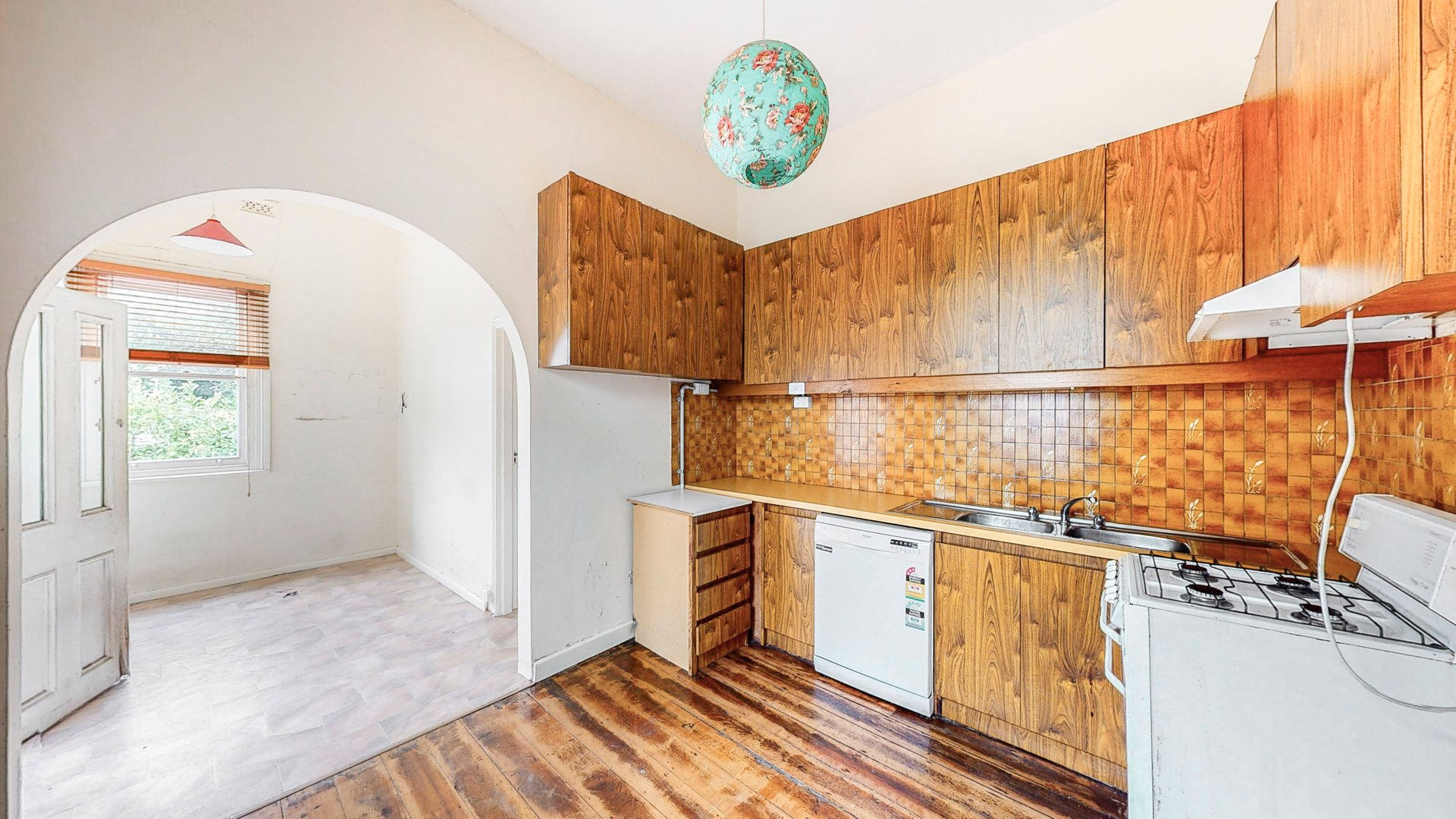 13 Southey Street, Kensington image 2