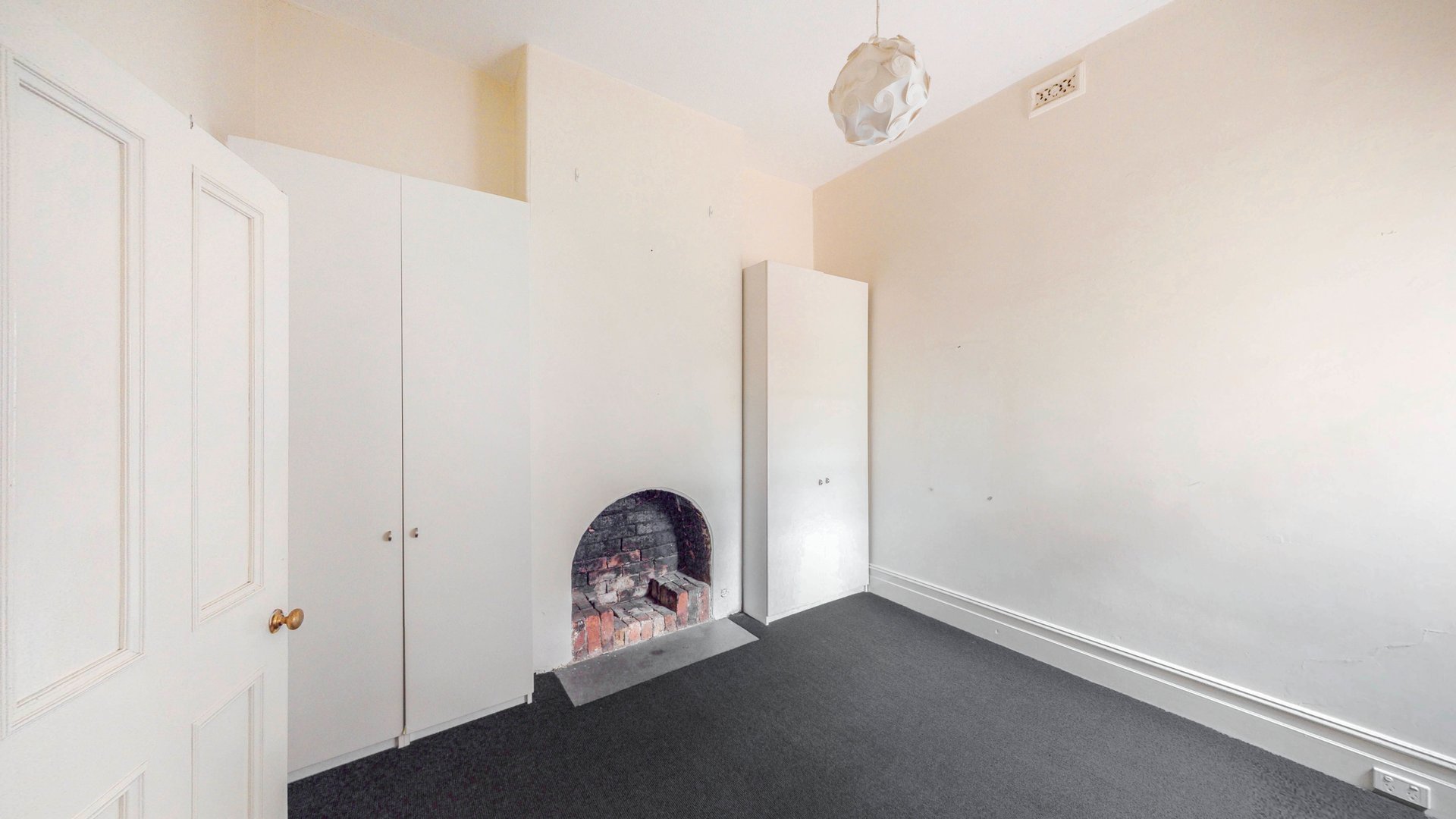 13 Southey Street, Kensington image 4