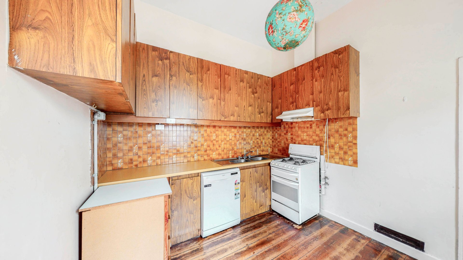 13 Southey Street, Kensington image 1