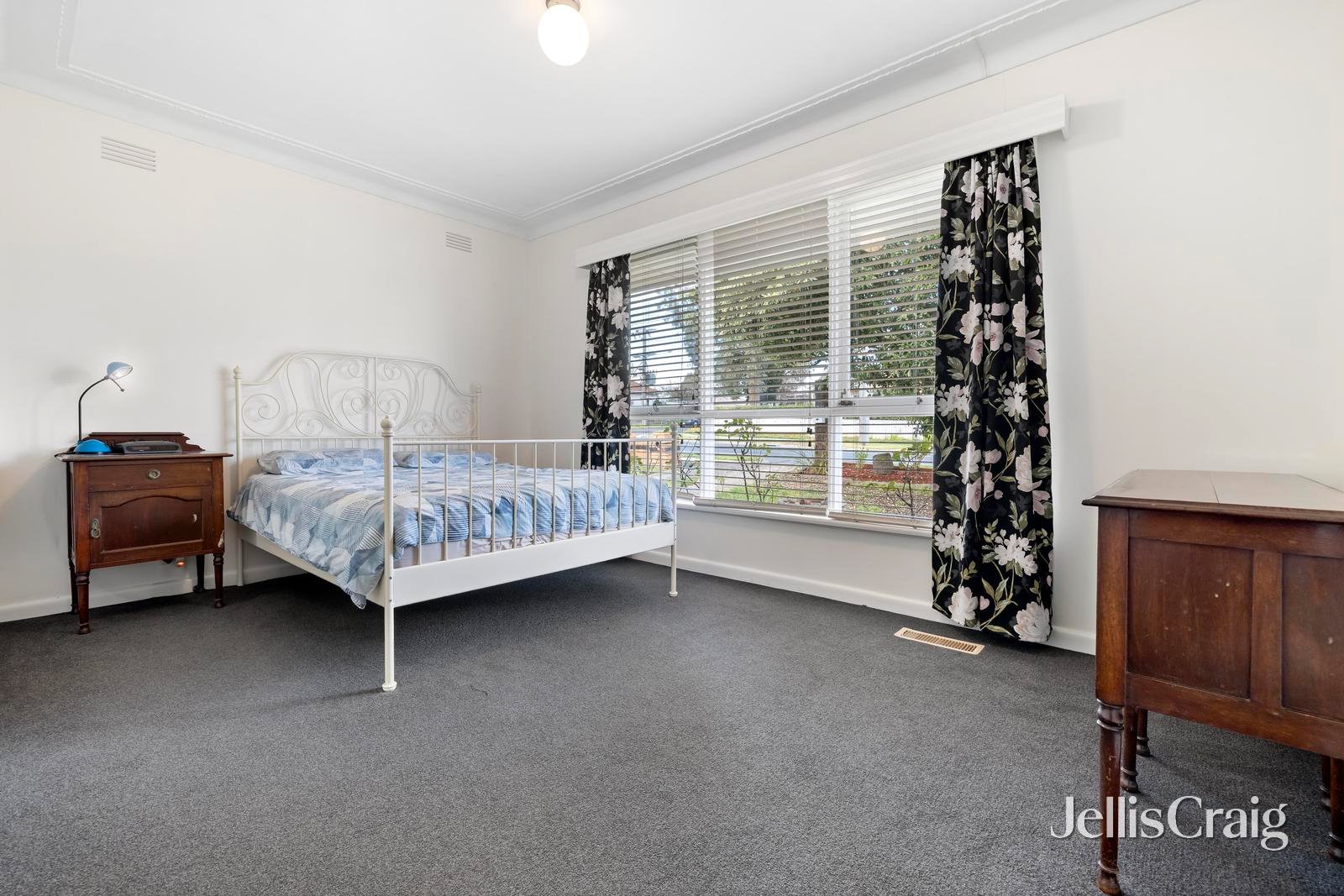 13 Springfield Road, Blackburn&nbsp;North image 6