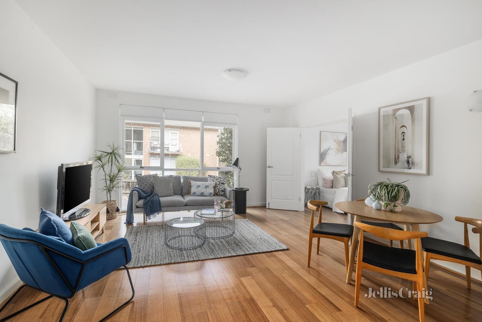 1/3 St Johns Avenue, Camberwell image 2