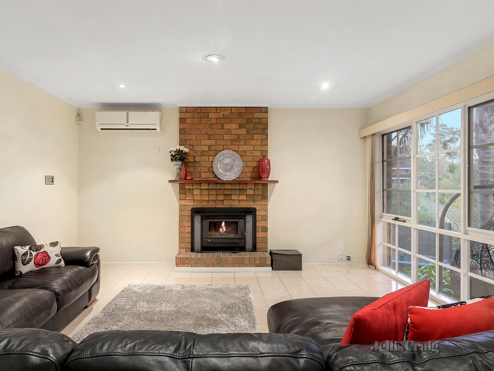 13 Standring Close, Donvale image 4