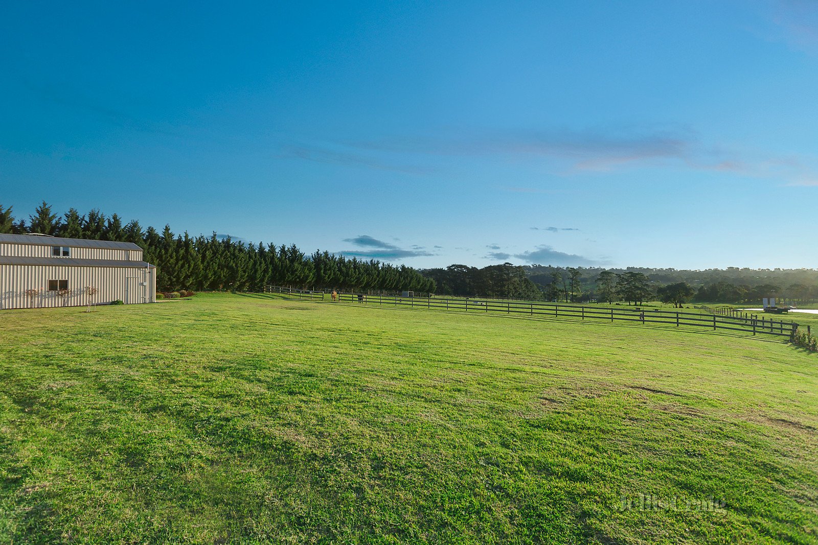 13 Stanley Street, Chirnside Park image 5