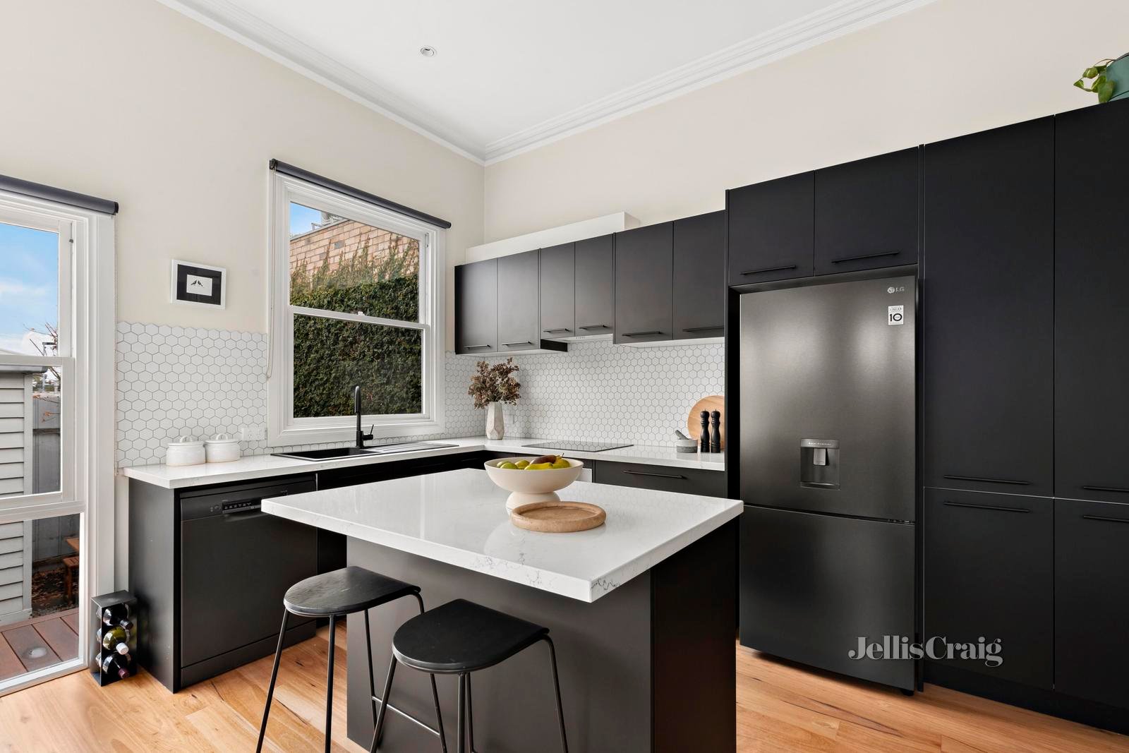 13 Station Avenue, Ascot Vale image 4