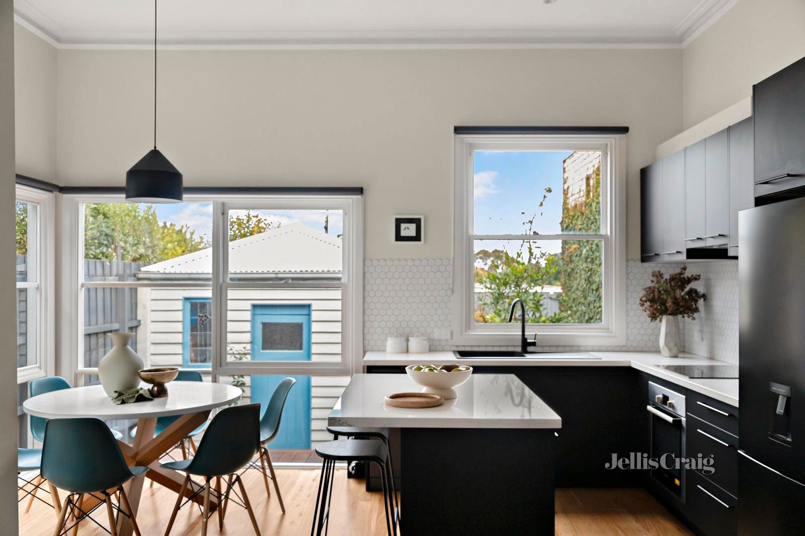 13 Station Avenue, Ascot Vale image 5