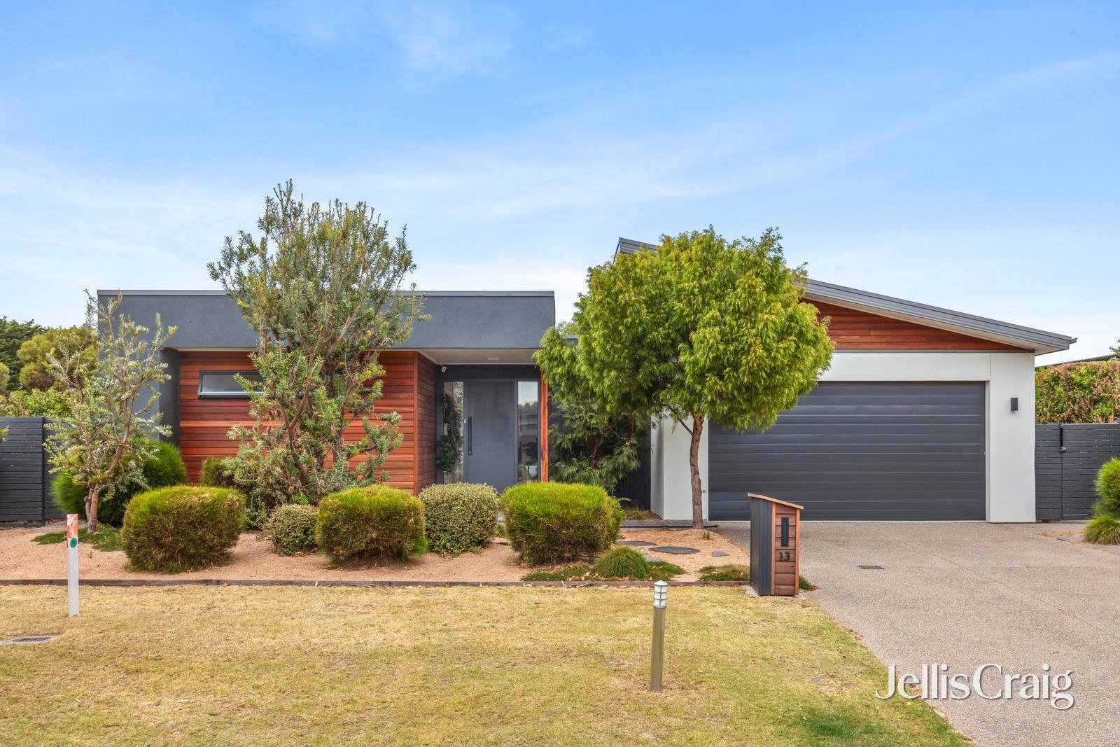 13 Stone Pine Court, Connewarre image 1
