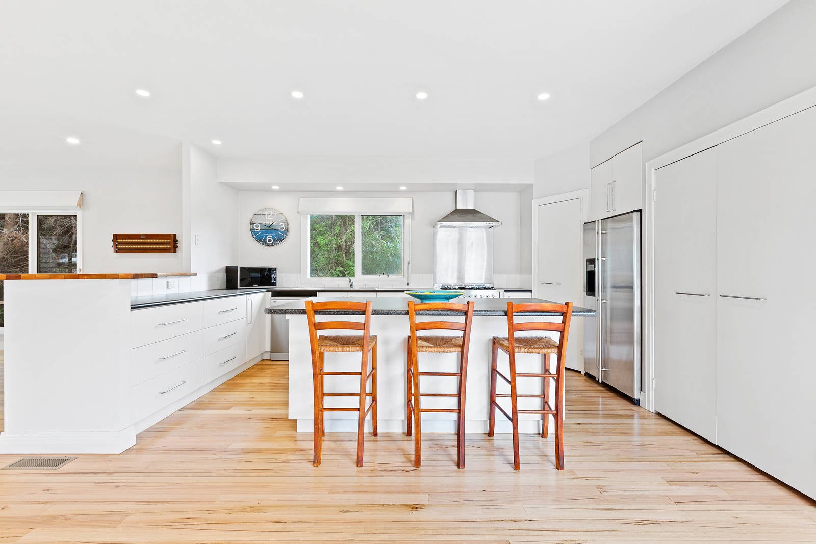 Property Gallery Thumbnail 9