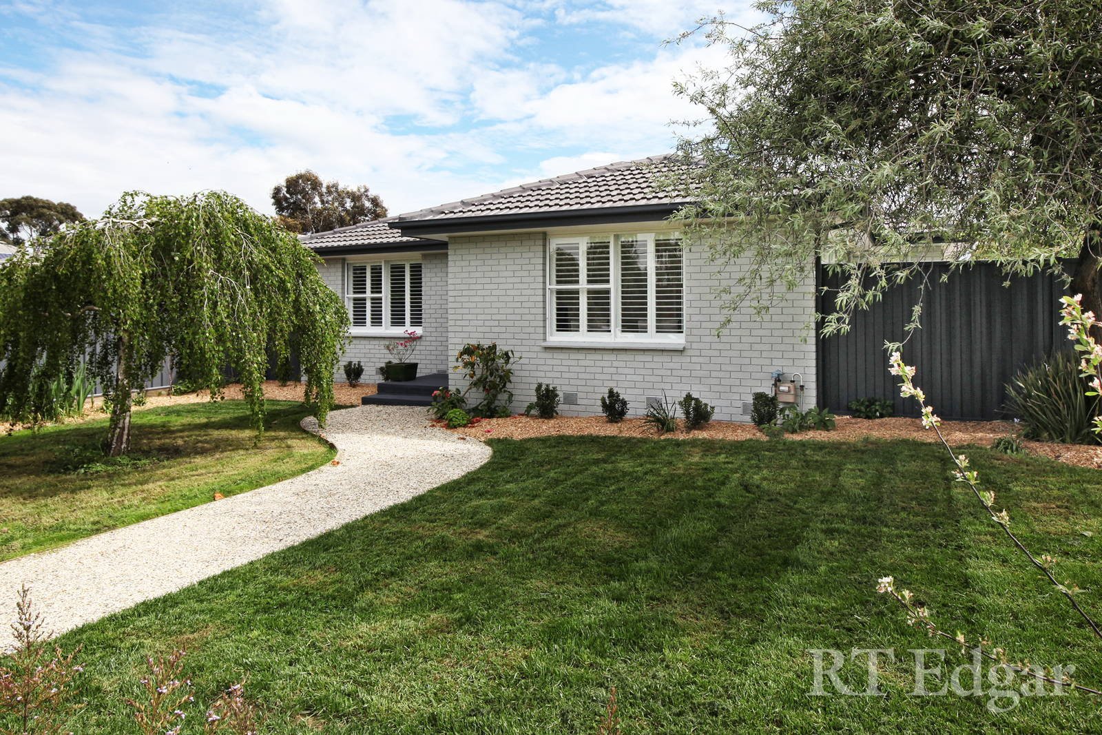13 Sturt Street, VIC, 3444 RT Edgar