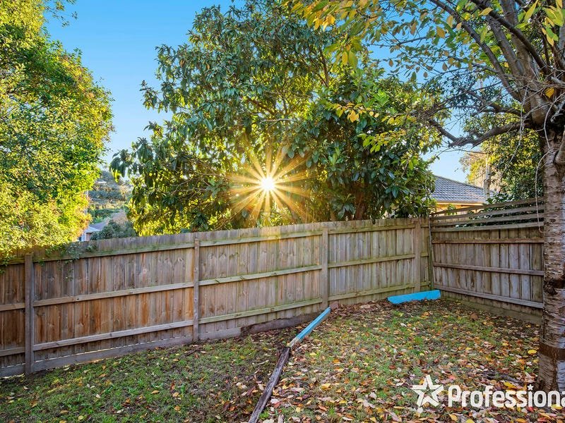 13 Swinburne Avenue, Mooroolbark image 16