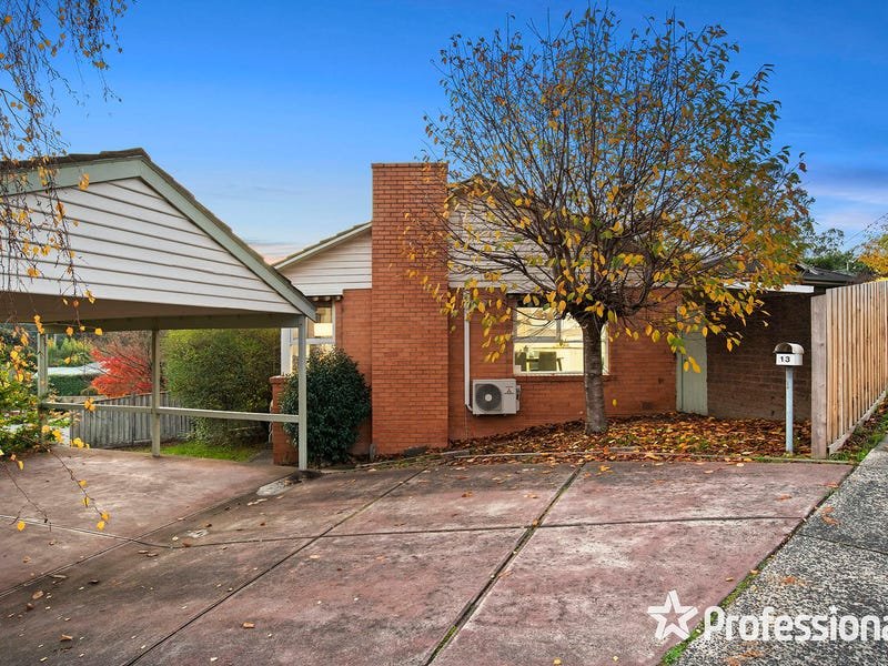 13 Swinburne Avenue, Mooroolbark image 19