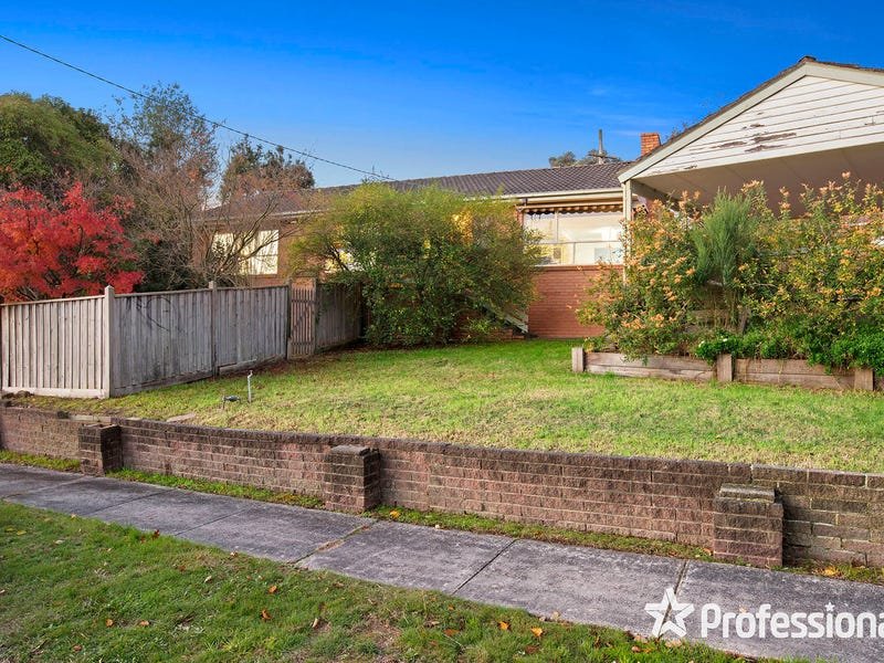 13 Swinburne Avenue, Mooroolbark image 21