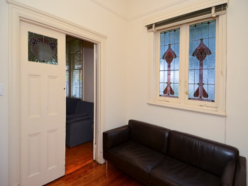 13 Sydenham Avenue, Manifold Heights image 4