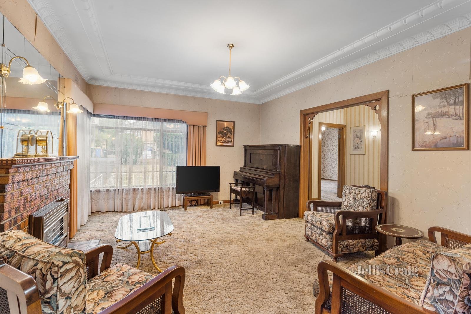 13 Taurus Street, Balwyn North image 3