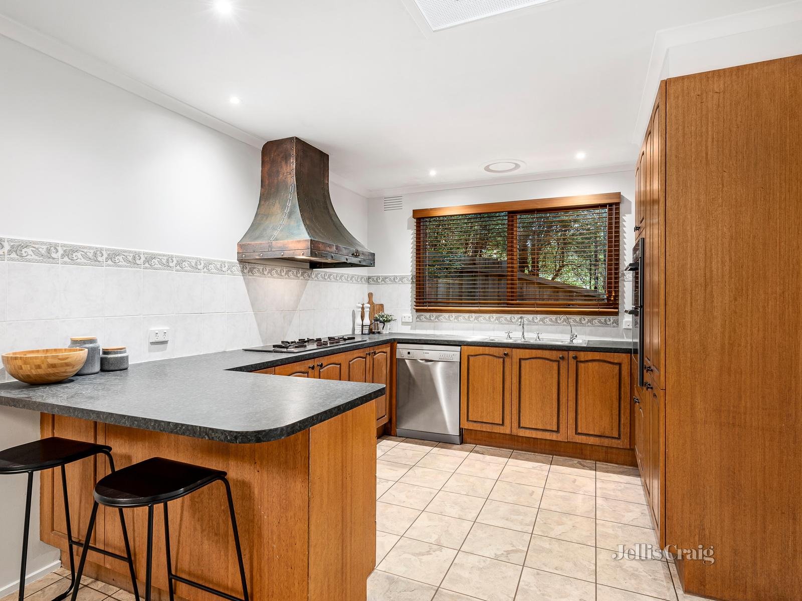 13 Templemore Drive, Templestowe image 8