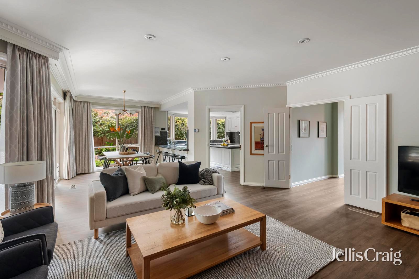 13 Tetragona Way, Diamond Creek image 8